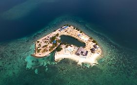 Bullock Island, Belize